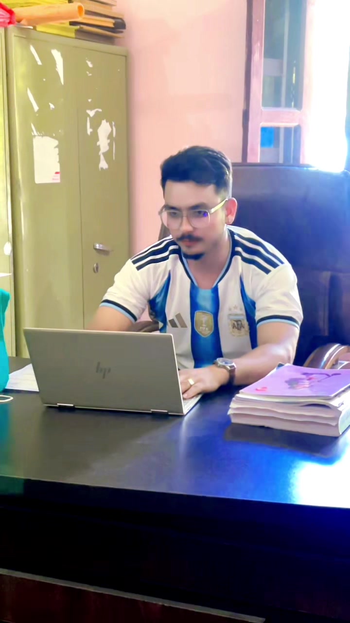 @Parash Khadka ✡️🕉️✨