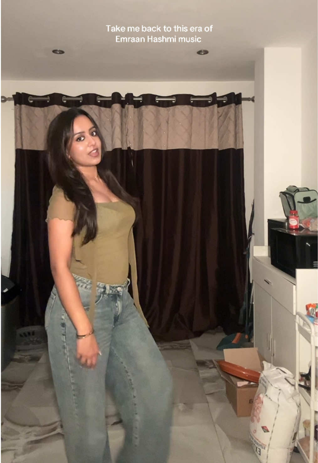 @Janvi