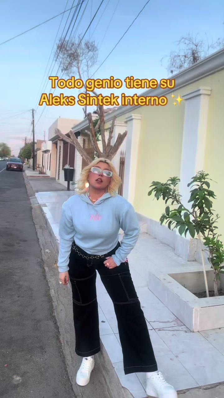 @Dulcesalinaass_