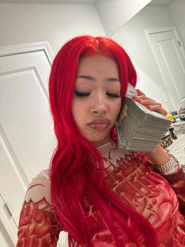 @𝓔𝓾𝓰𝓮!🥂🤍