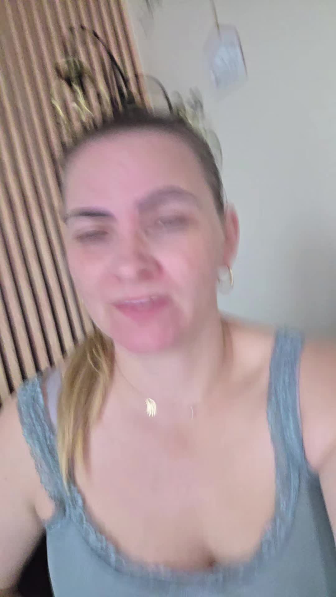 @Oana Elena