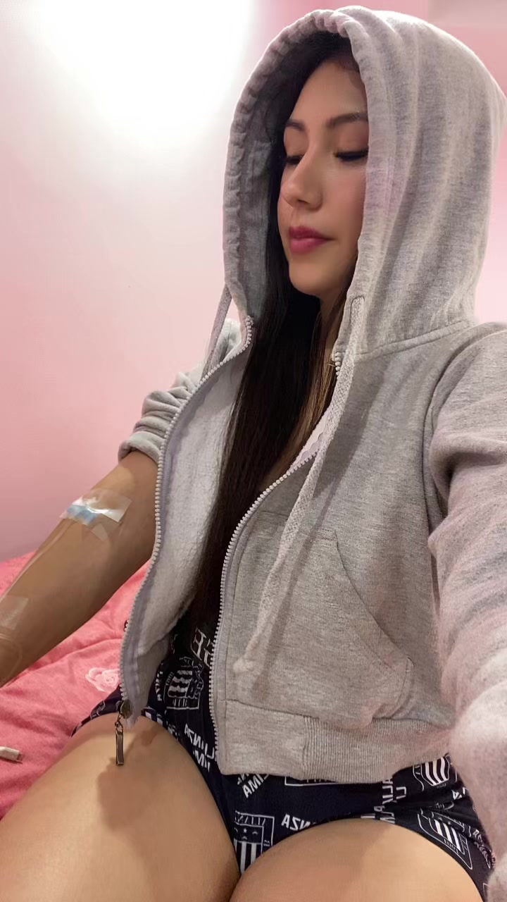 @KATERIN ๐๐ฆ