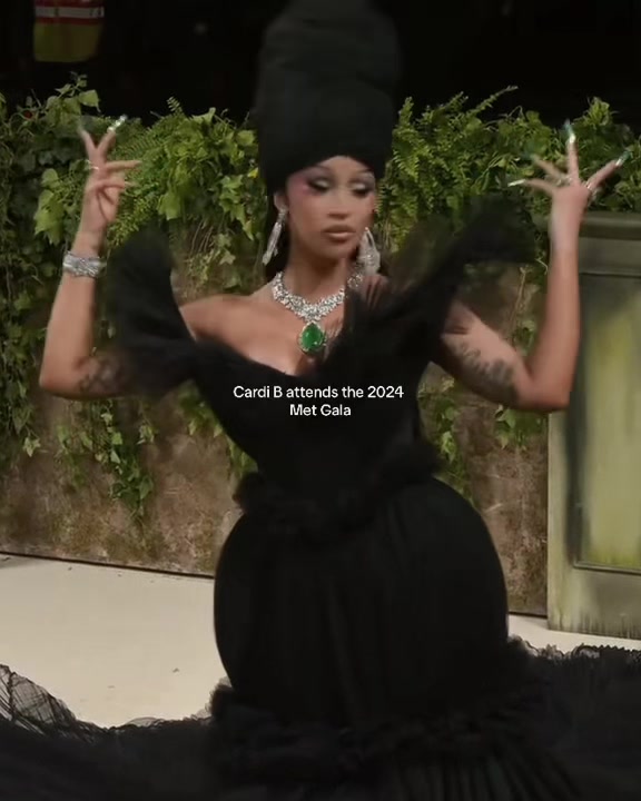 @Cardi B
