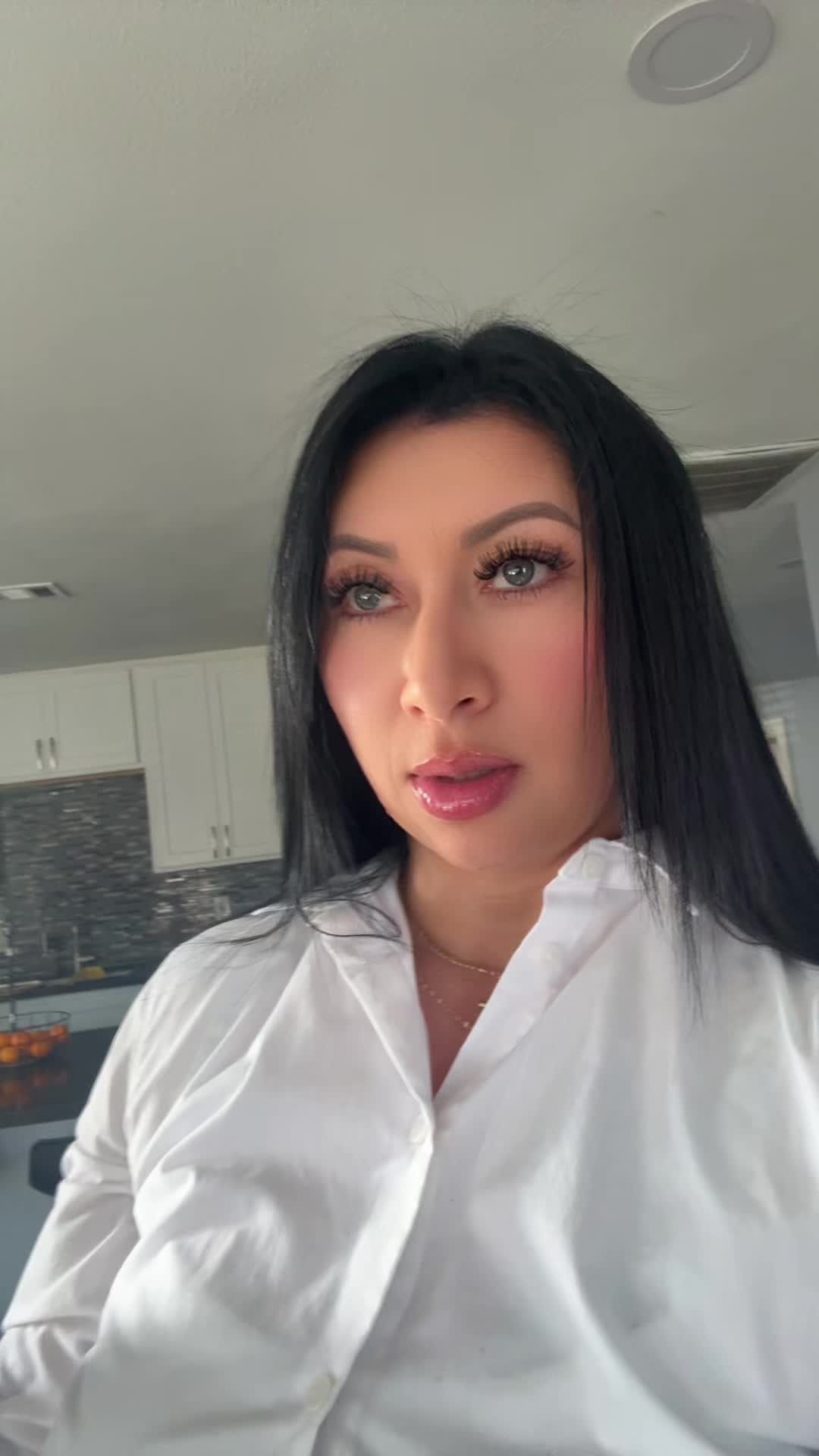 @yuselycasallas