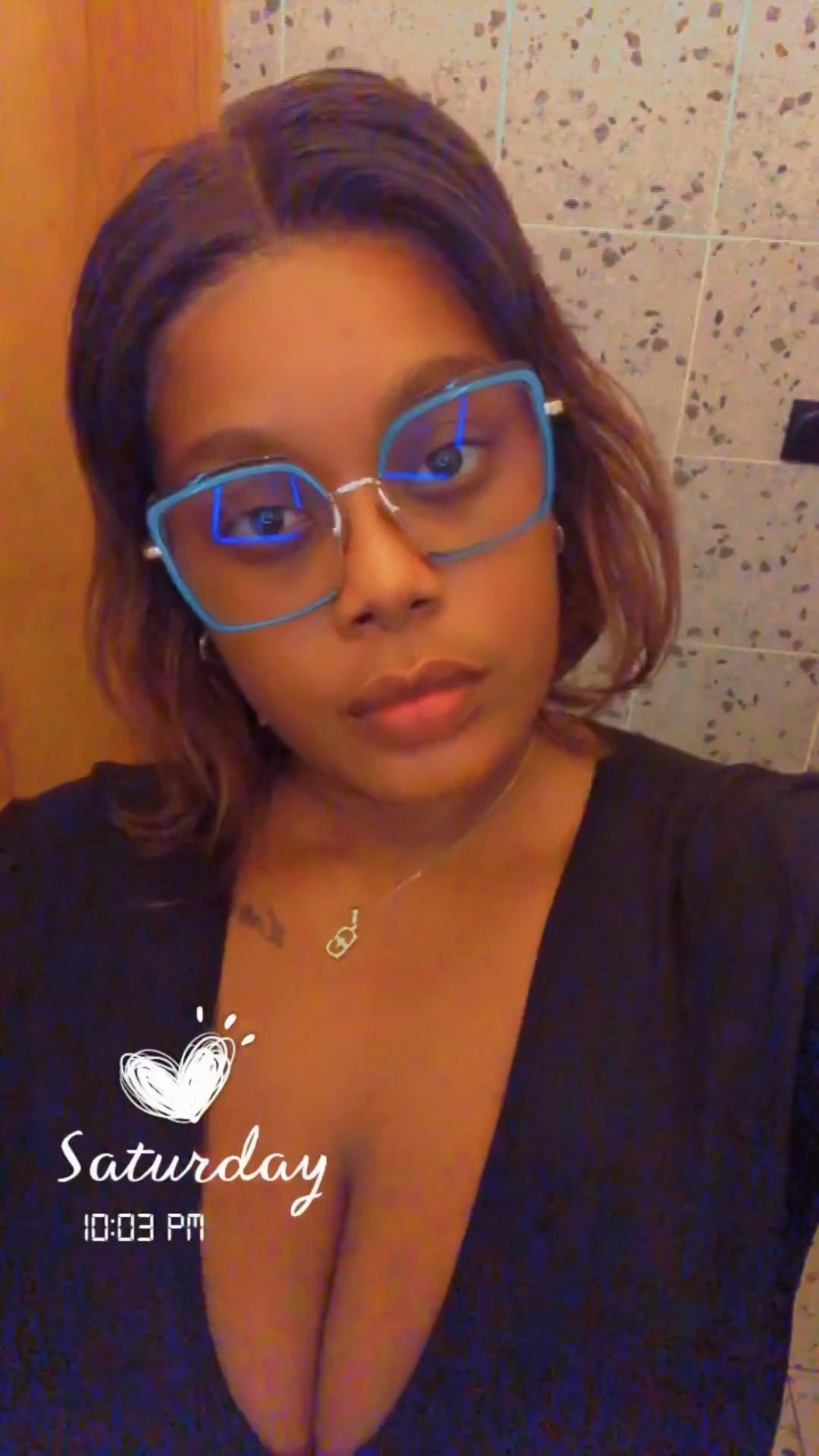 @Pétunia🦋