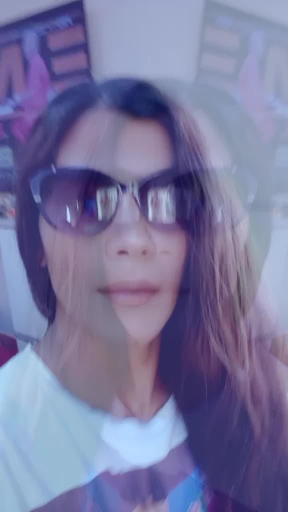 @Mariana Mariana69068