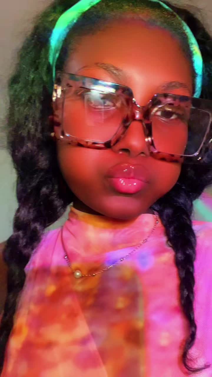 @🌸🎀•GIRLYGIGS•🌸🎀