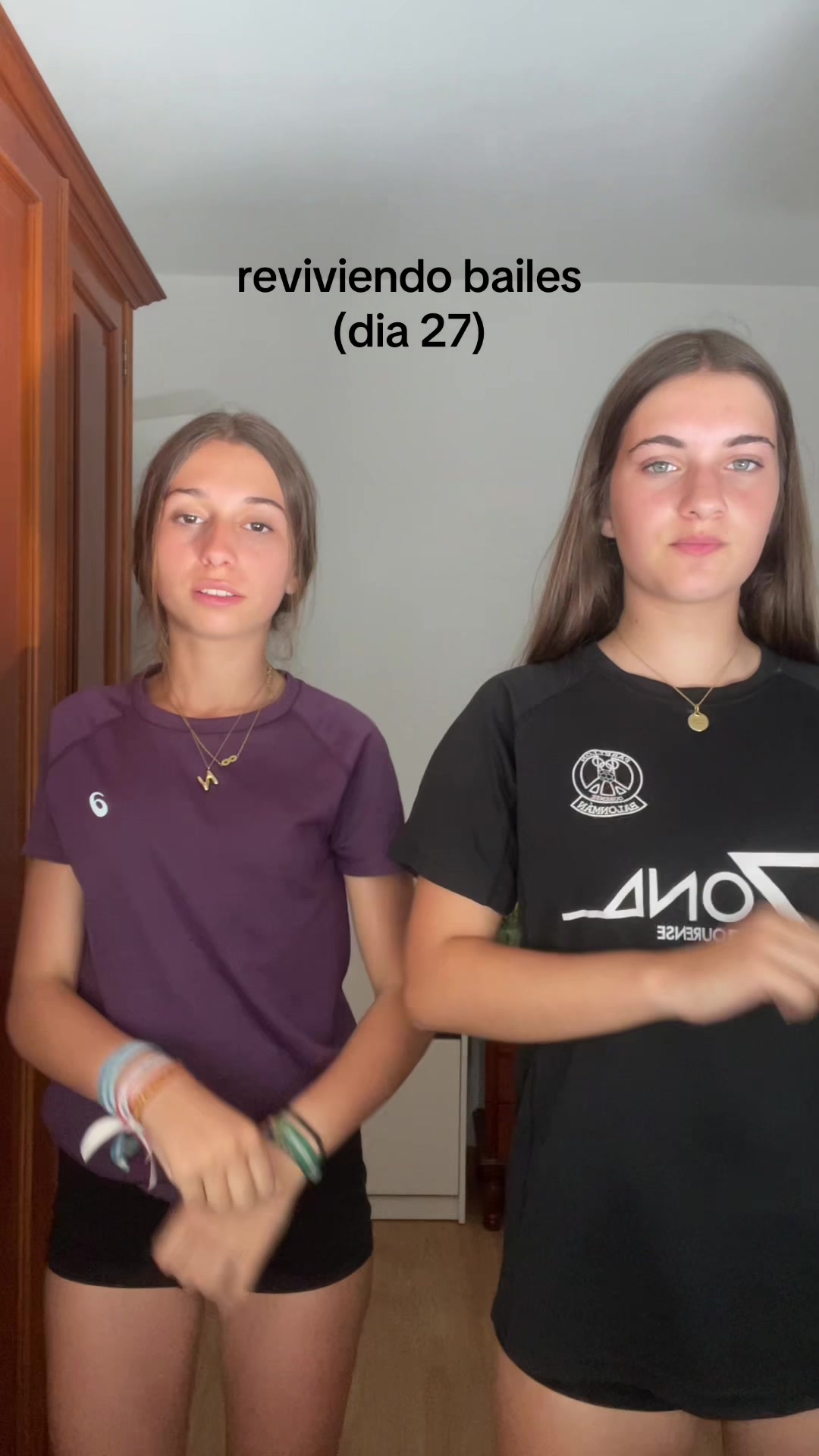 @🤎