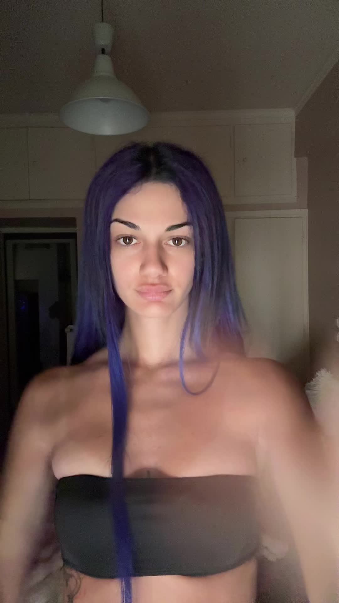 @v9