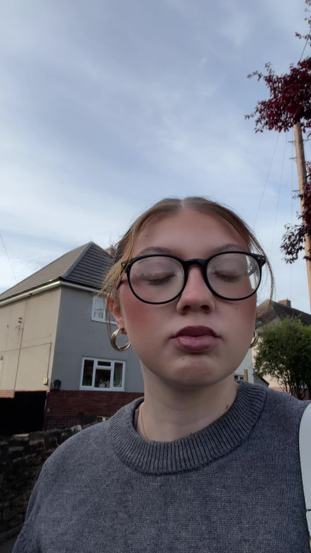 @Sophlee