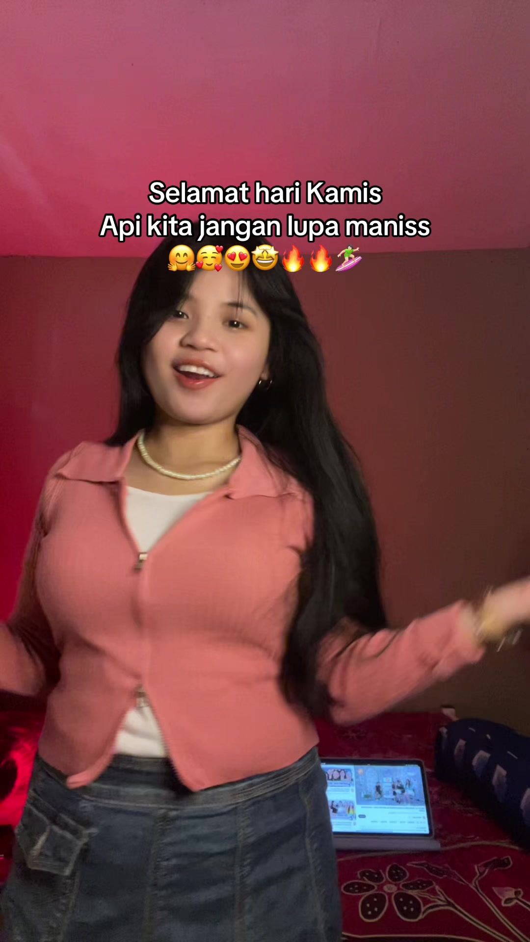 @Michelle Kolondam🏄🏽&zwj;♀️