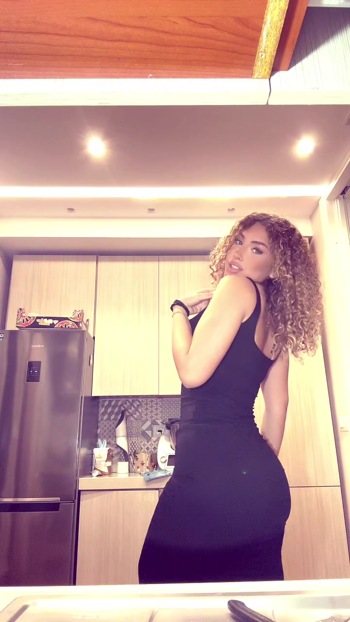 @lì