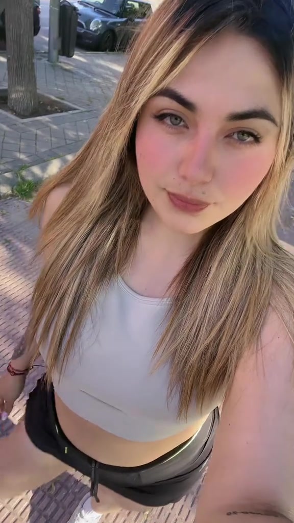 @Alejandra🌻