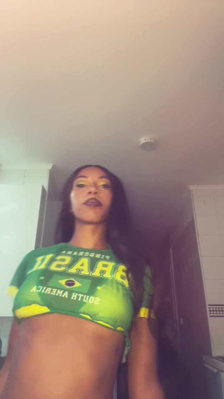 @Lawooona