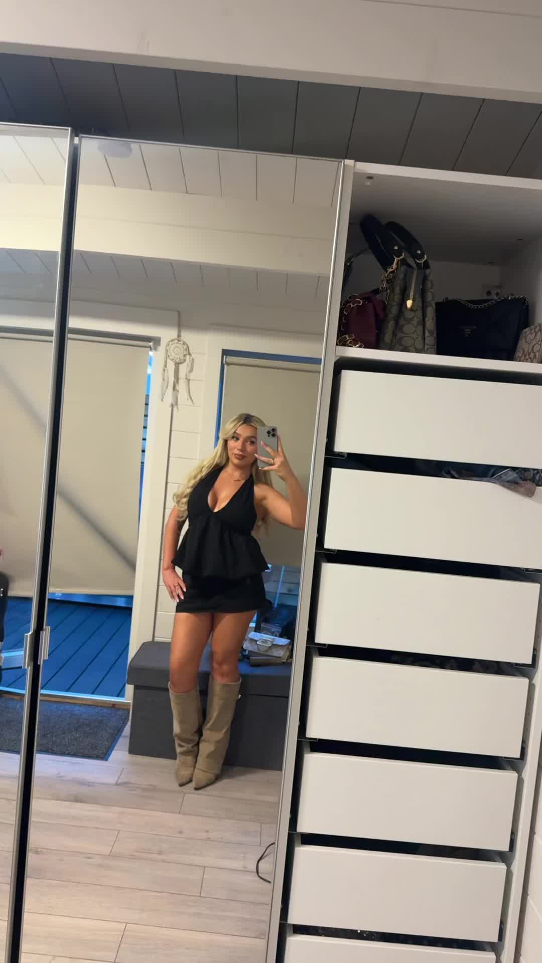 @Sarah-Louise