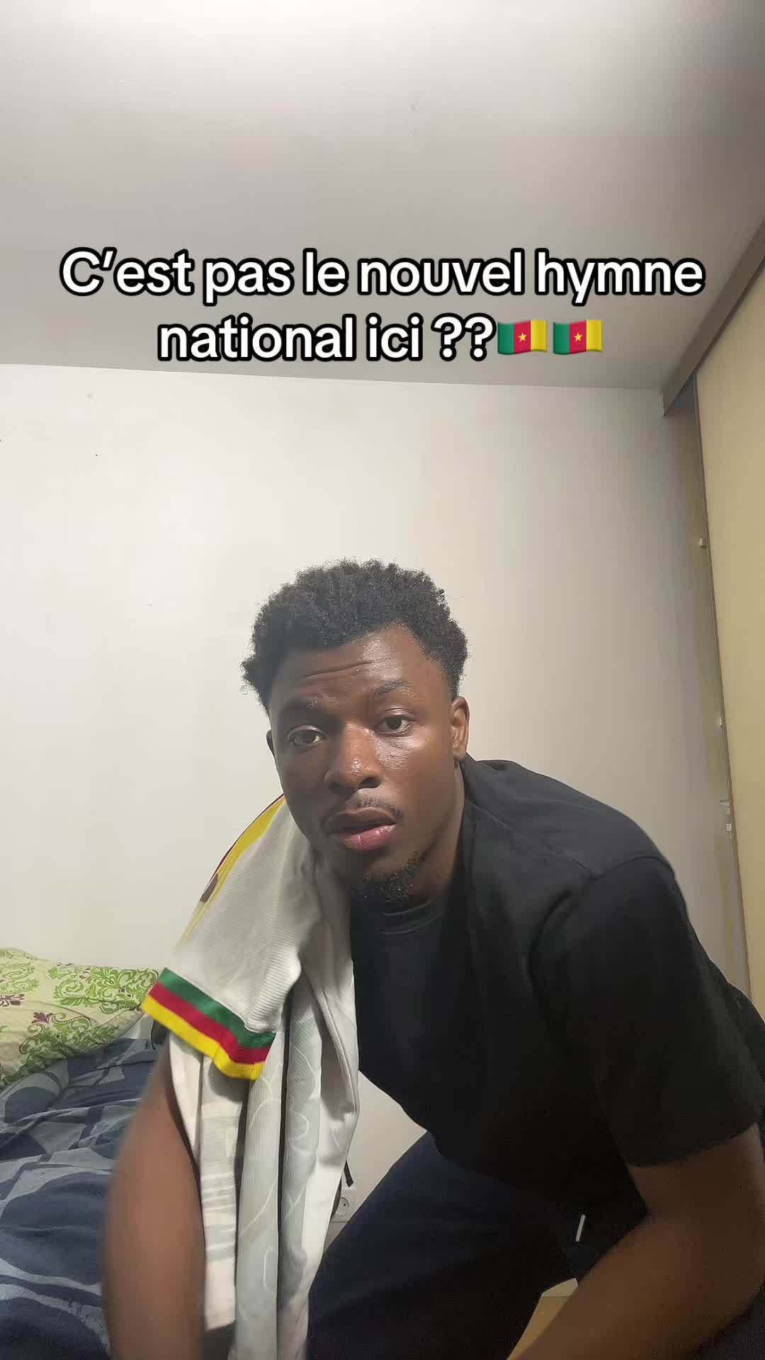 @C’EST CHRIS