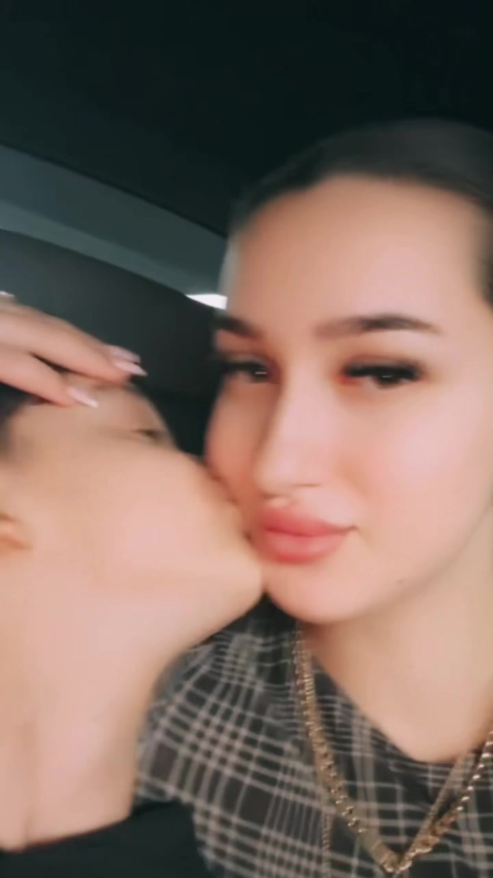 @C𝓻𝓲𝓼𝓽𝓲𝓷𝓪