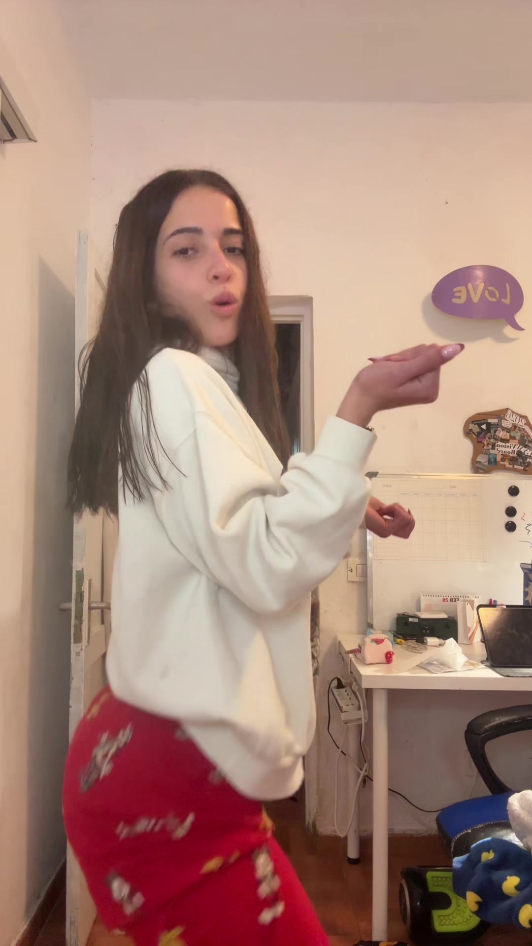 @nosoysarayvegaa