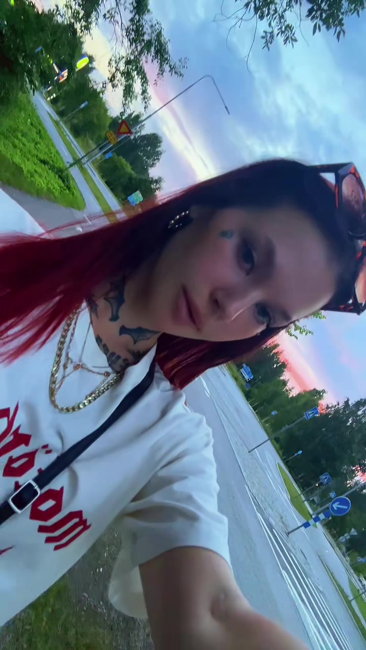 @Pinja Kinnunen 👩🏽🦰