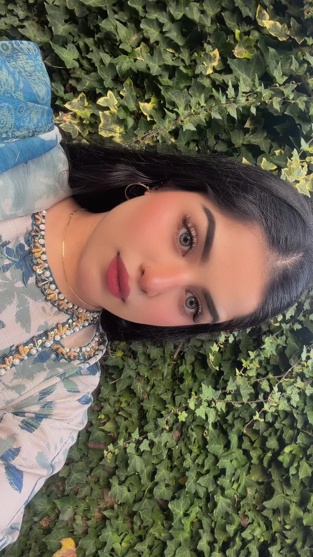 @QUEEN👑