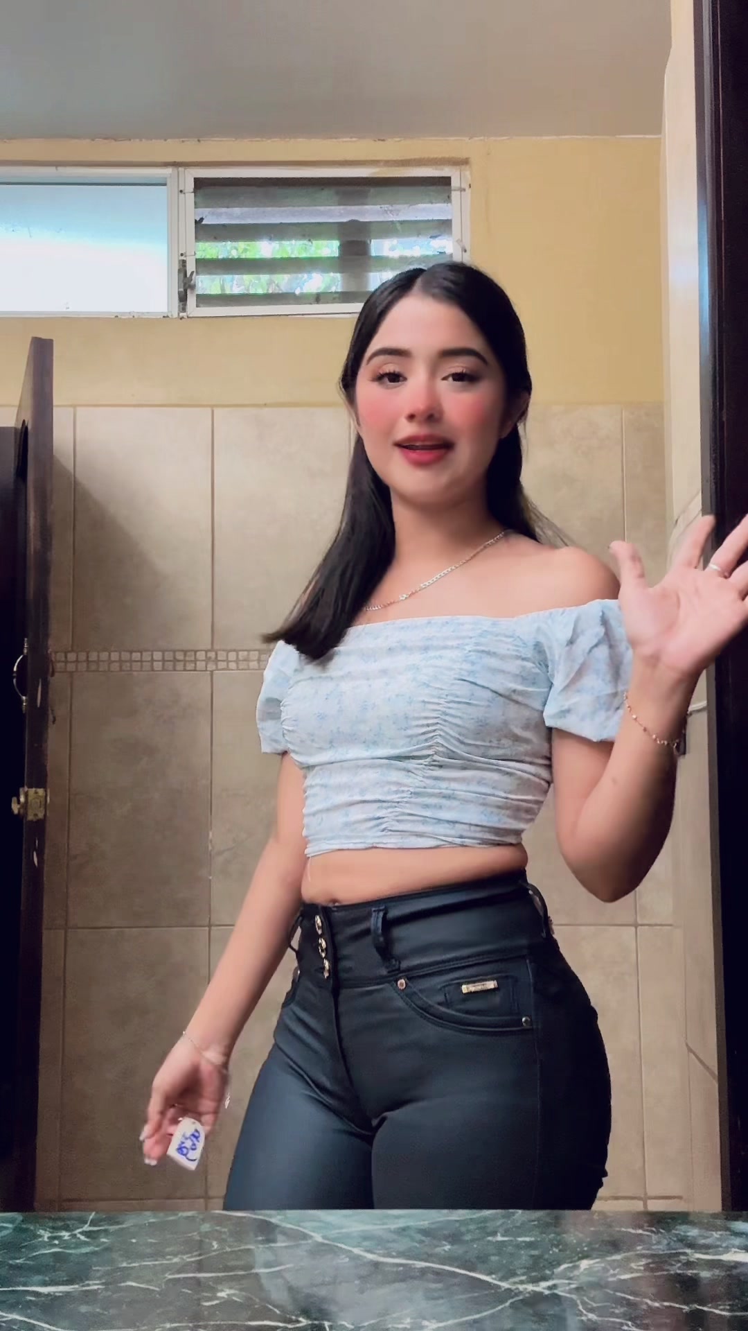 @Franelaaa