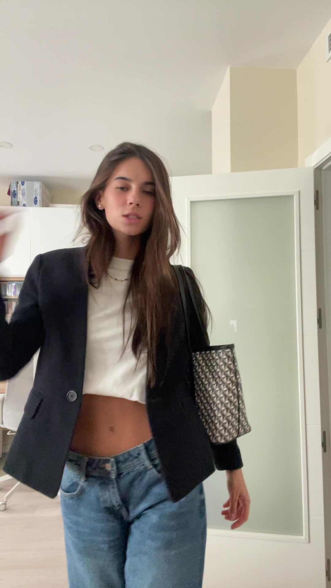 @María