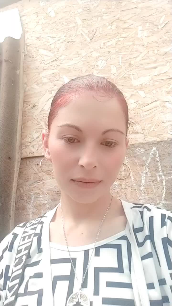 @Crys Varga