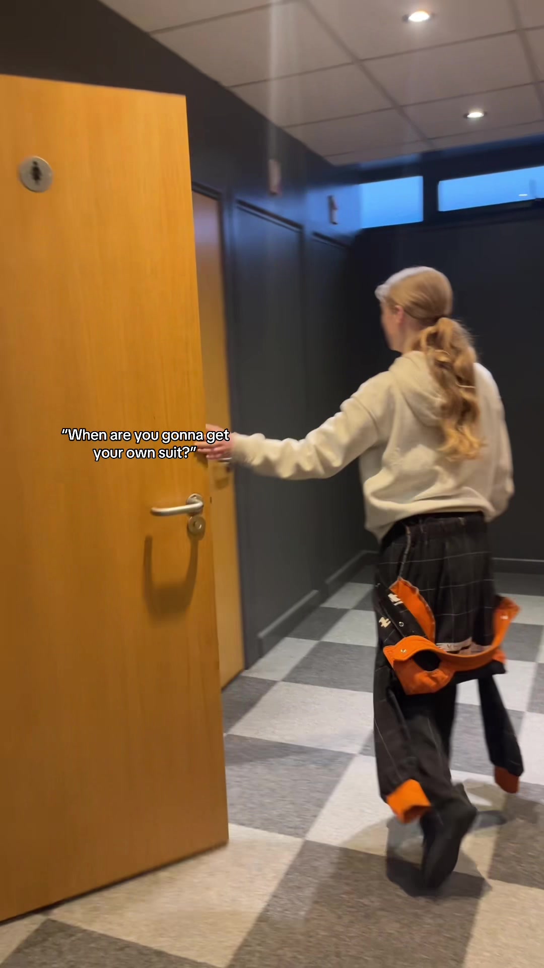 @🏎️