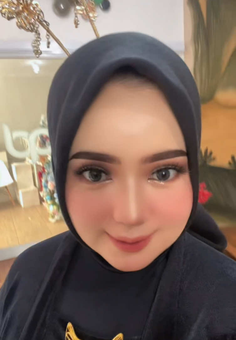 @Annisa avrilia