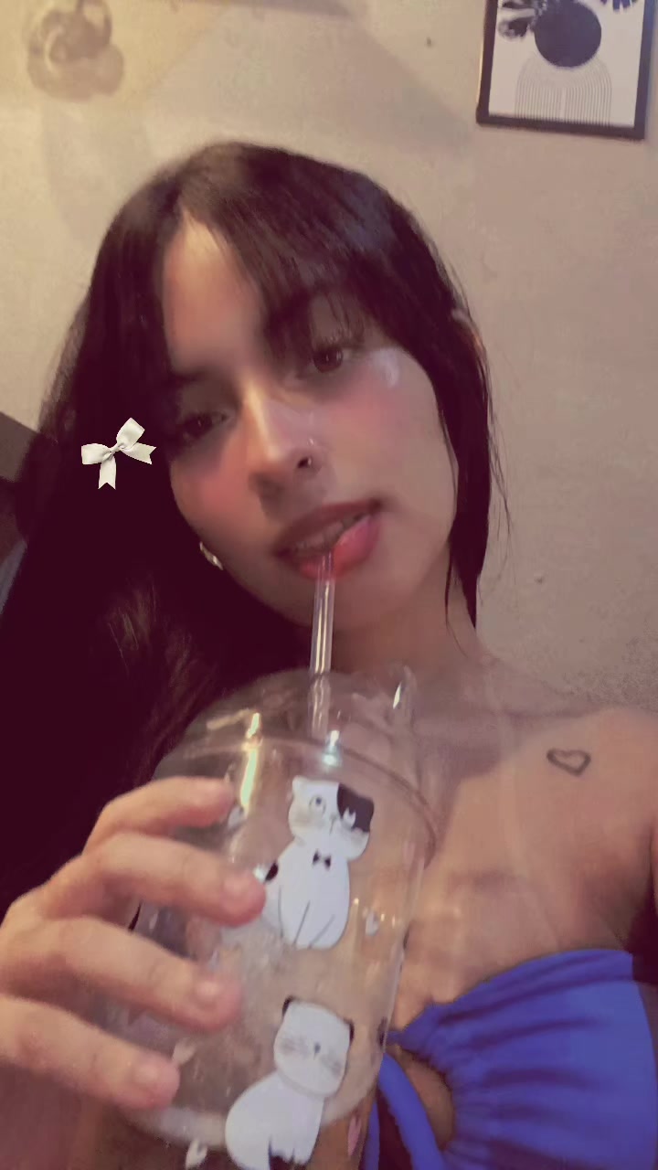 @Let&iacute;cia Mirelly 🏳️&zwj;🌈