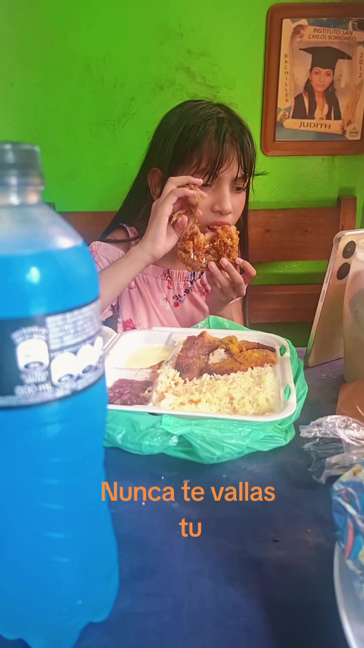 @Mairena
