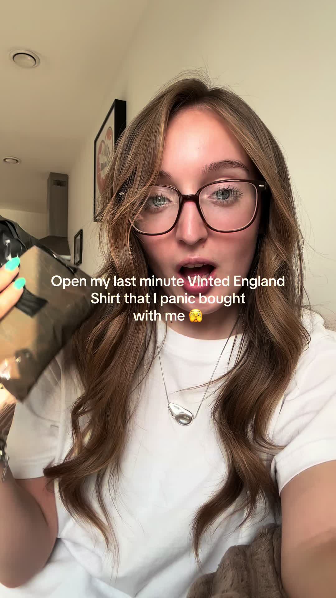 @kattycarruthers