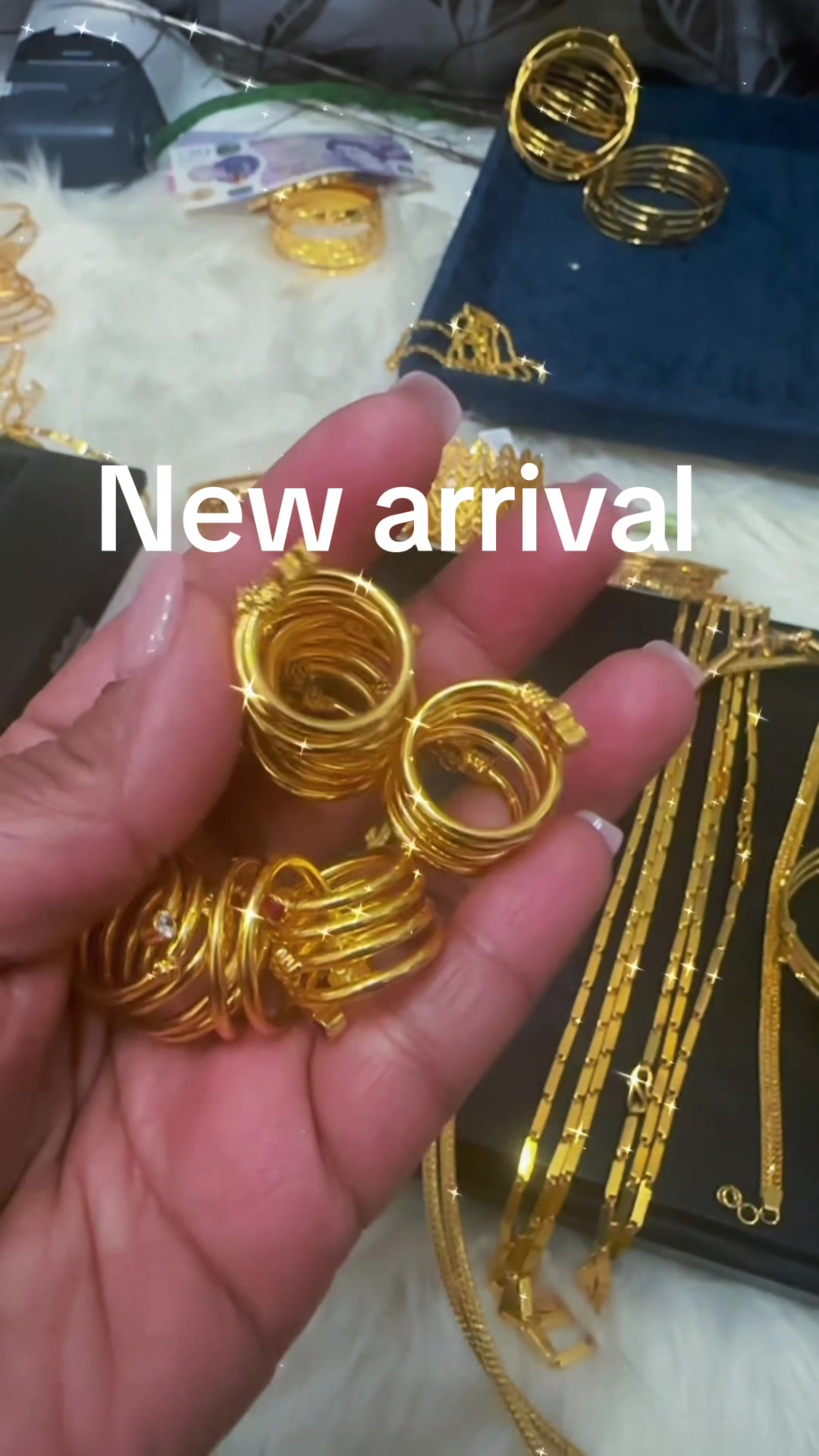 @ekshaantiquecollections