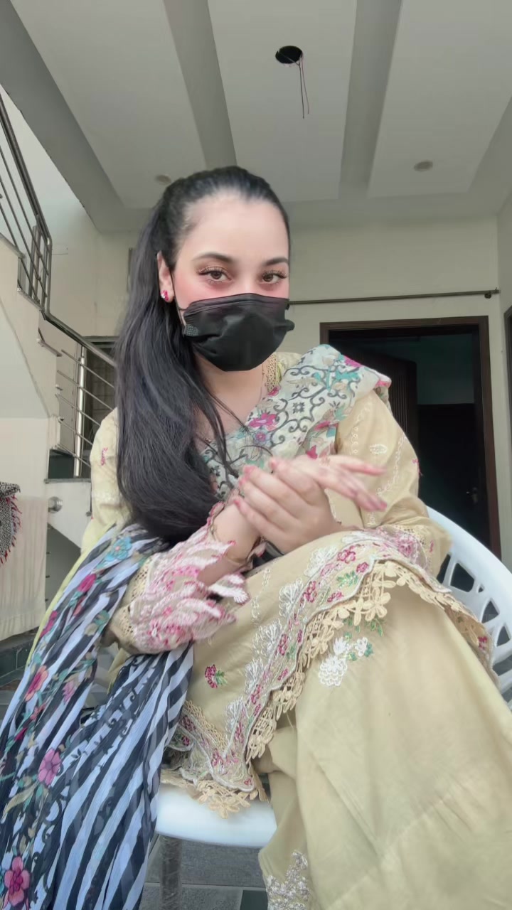 @آمنہ♥️
