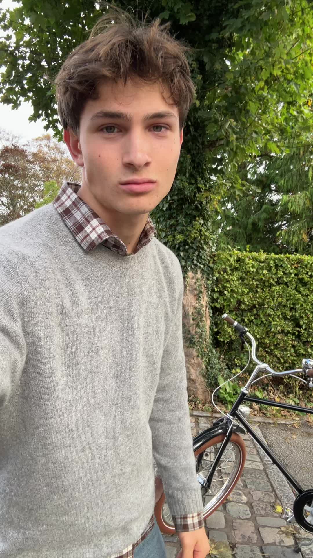 @August Lambers&oslash;y