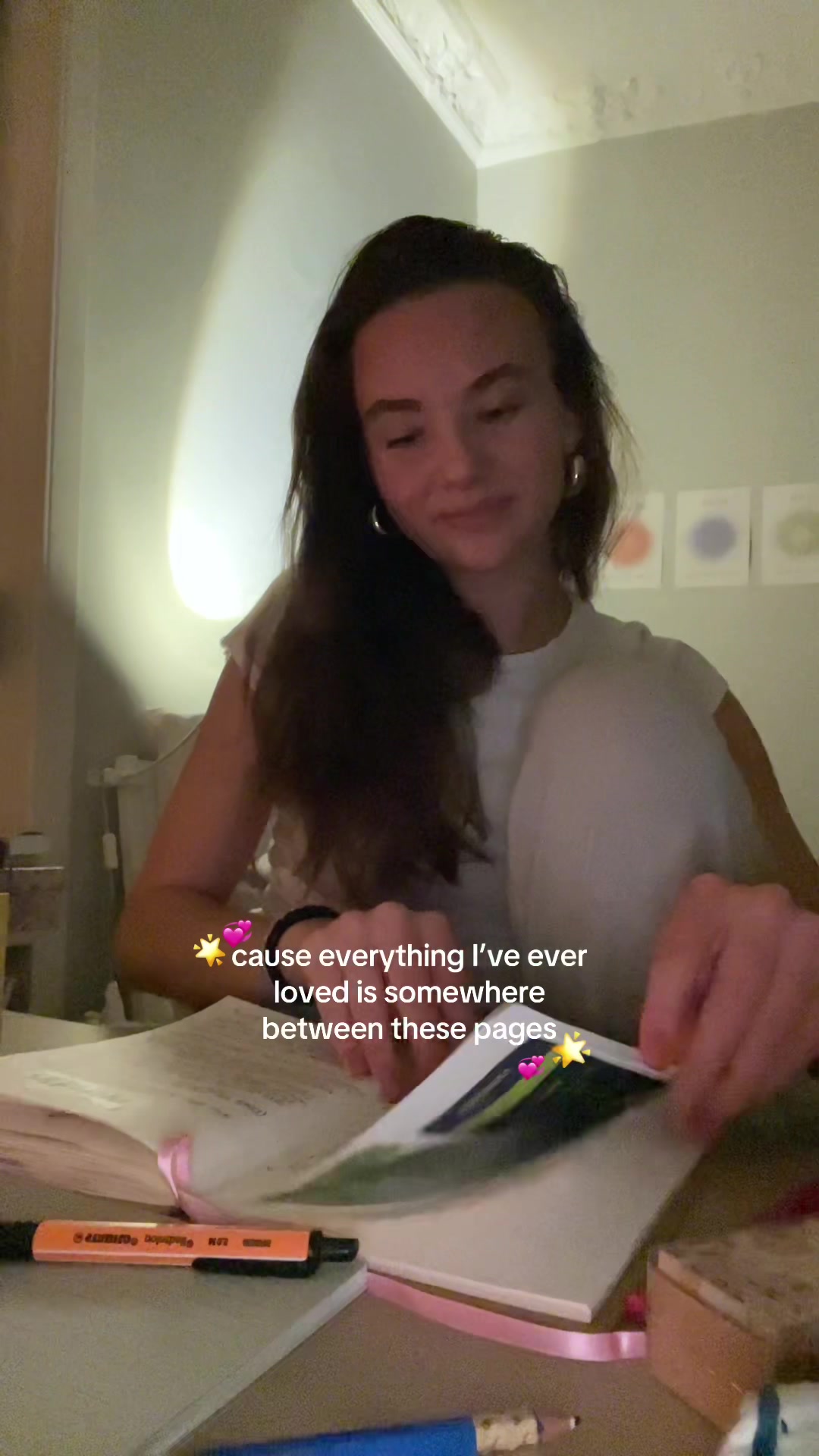 @Ella🍓💕🌟