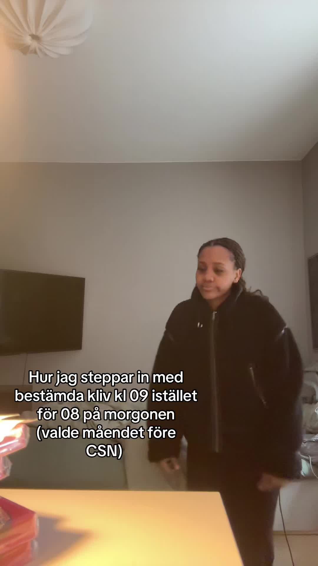 @Nicolevonreal