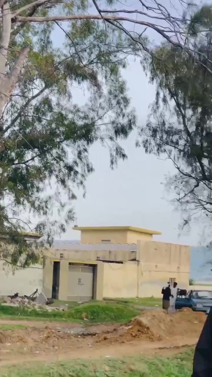 @Ateebkhan008