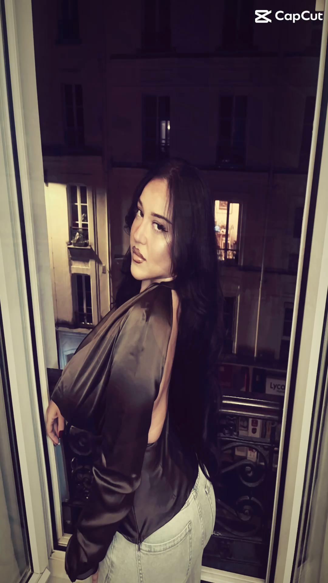 @Lonaa