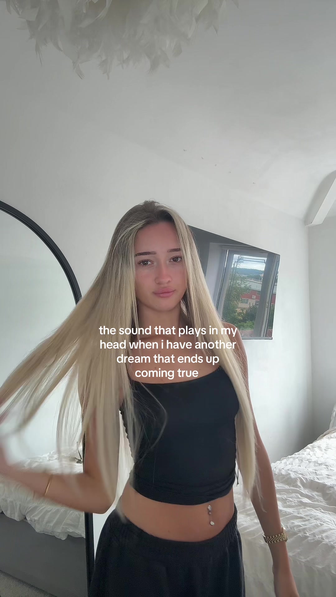 @livhowellll