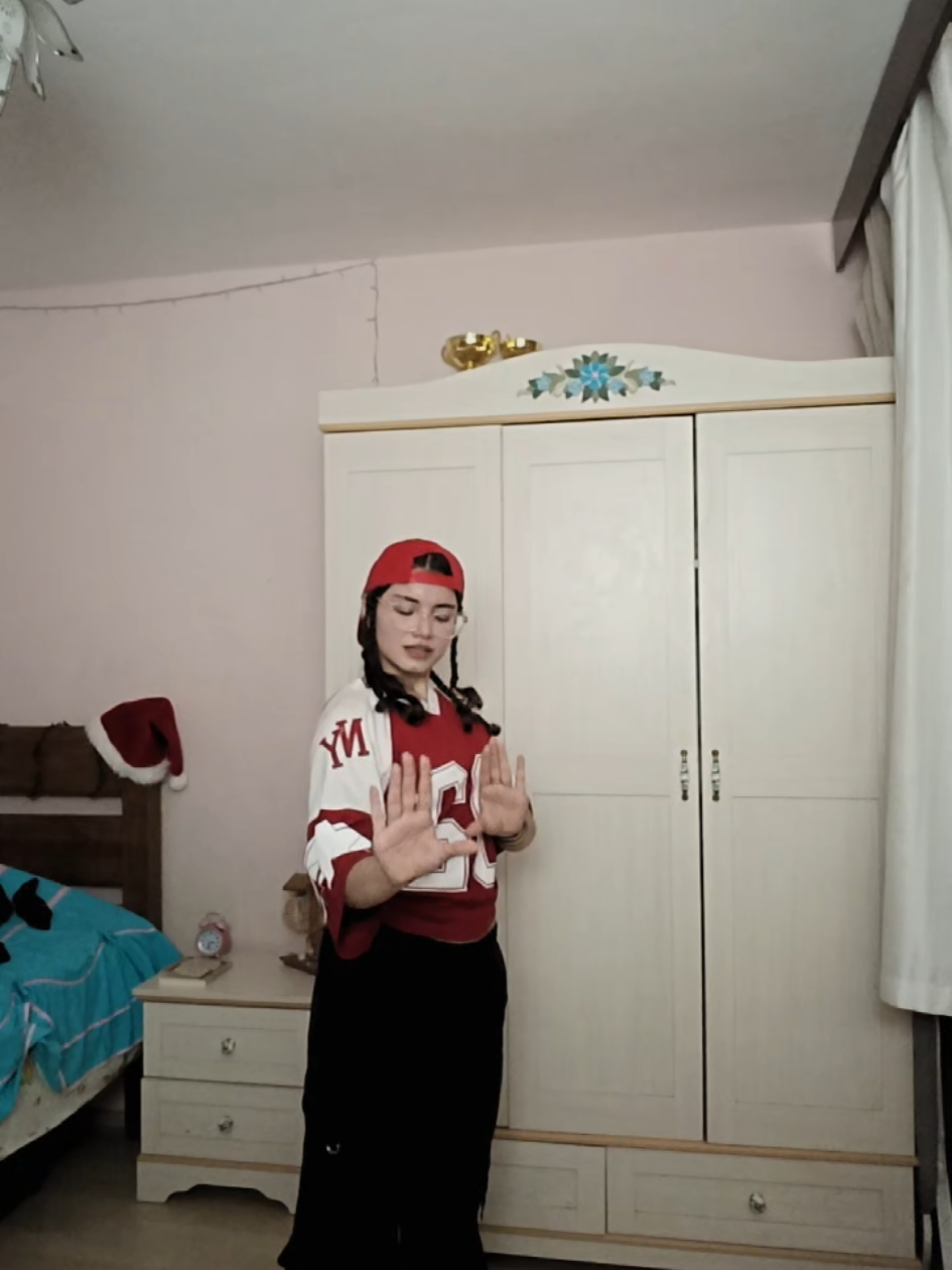 @𝐈𝐥𝐦𝐞𝐫𝐚𝐲