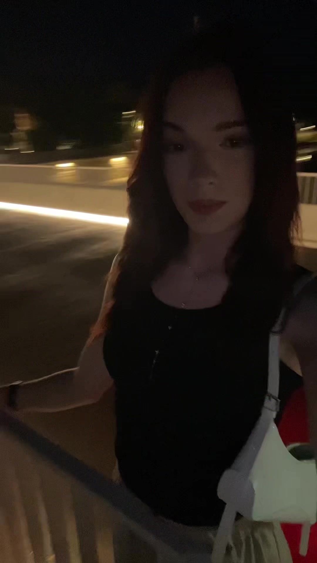 @julyghm