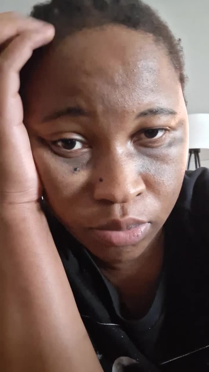 @KellyA.
