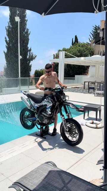 @Padrider_