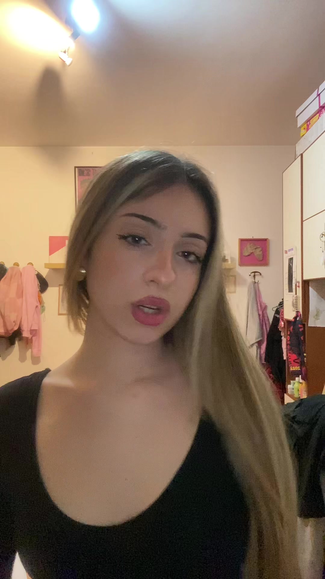 @valeria🧝🏼&zwj;♀️