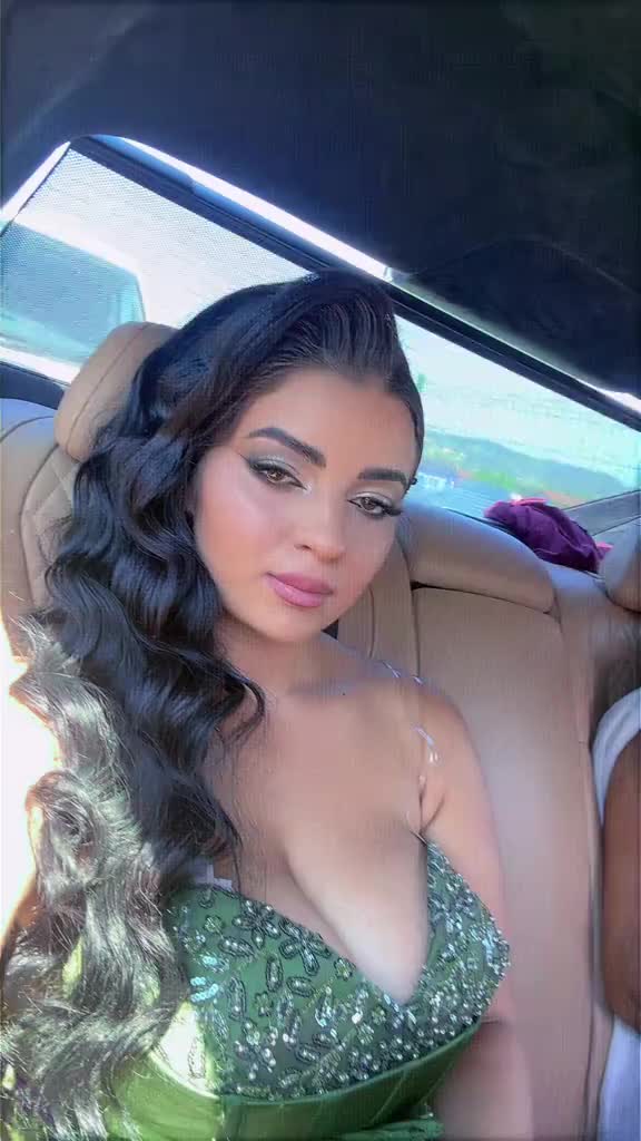 @Elysa