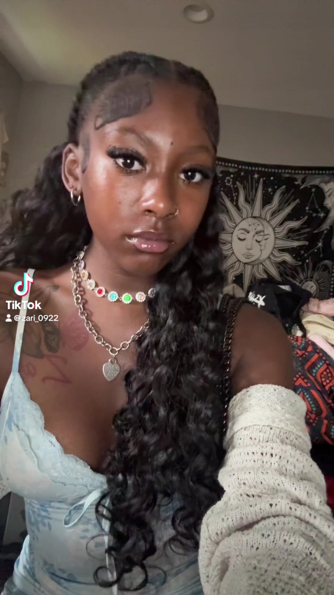 @Zarii