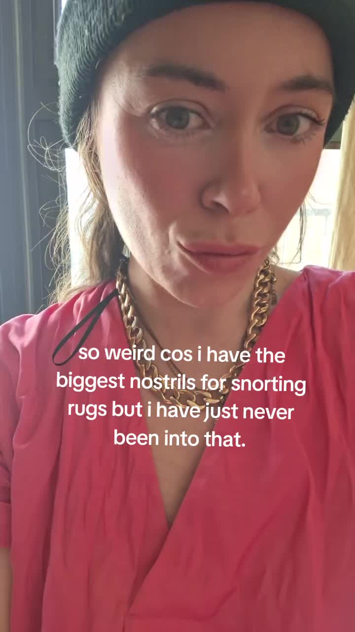 @lollyybmnqh