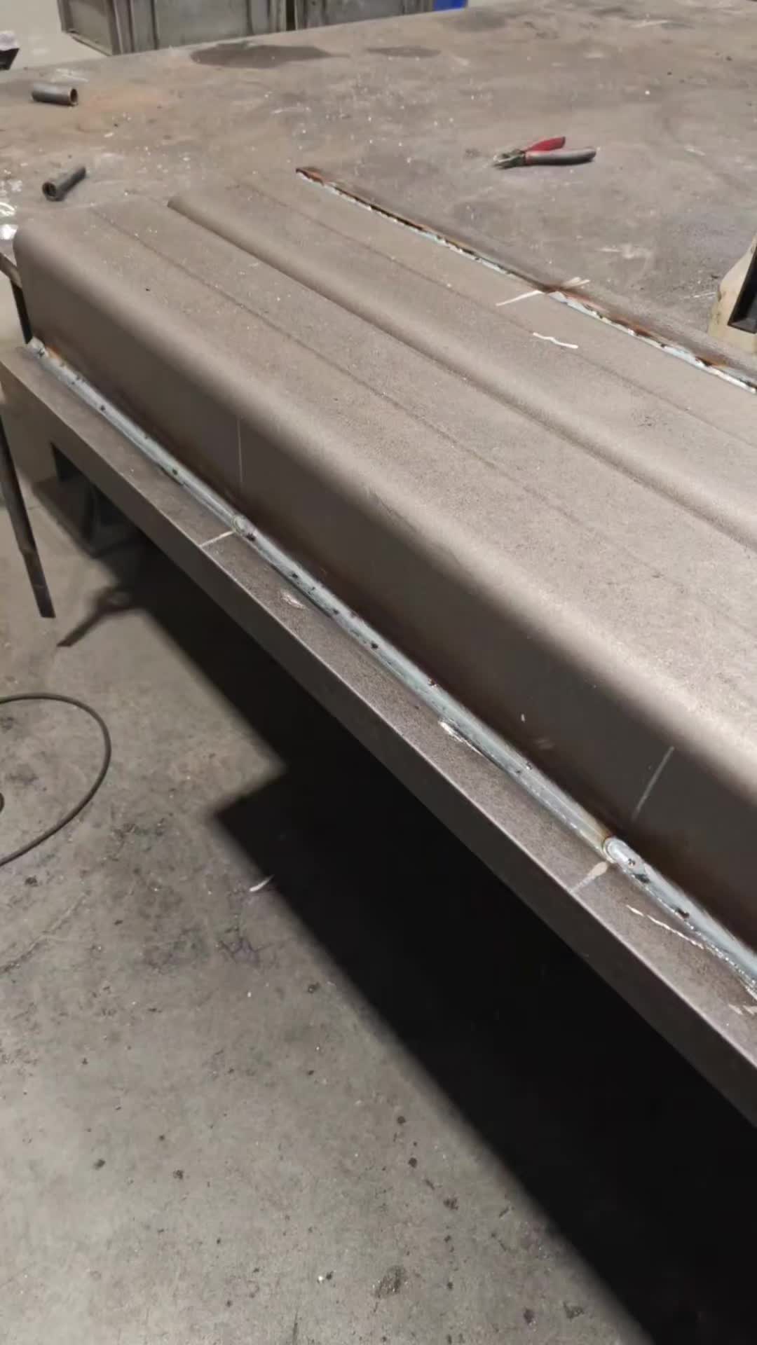 @KJ 👨&zwj;🏭