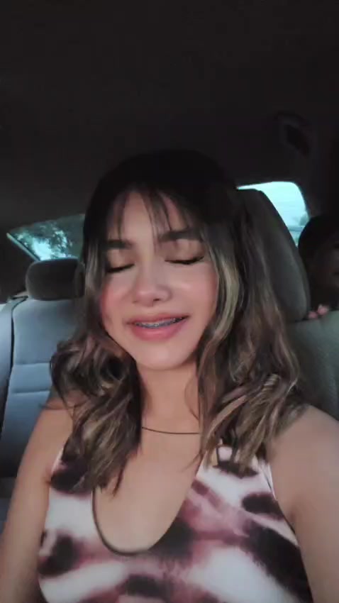 @Dany🦋💗
